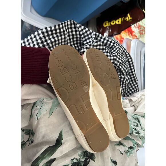 BCBGeneration Flats DINIA Leather Loafer Moccasin Cream Buckle - Picture 3 of 9